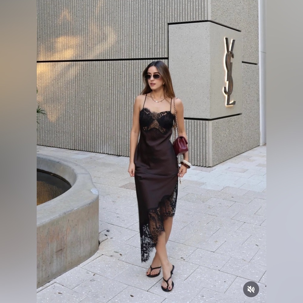 🔥🔥Zara  Black Lace Slip Dress